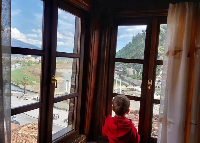 Mikel Nocleg ze śniadaniem *