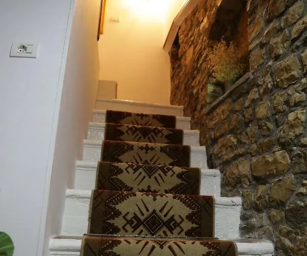 Mikel Nocleg ze śniadaniem