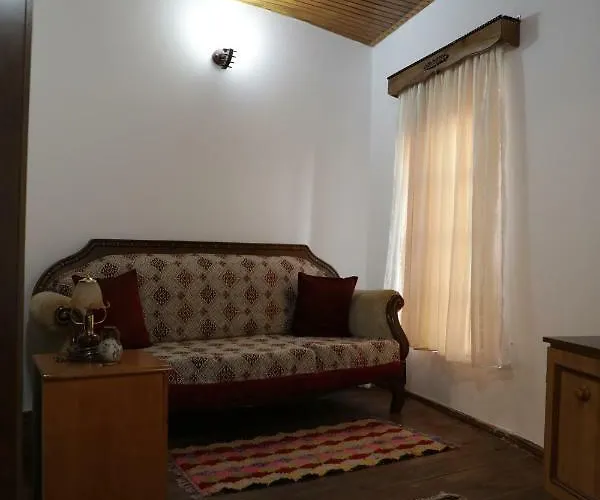 Nocleg ze śniadaniem Mikel *