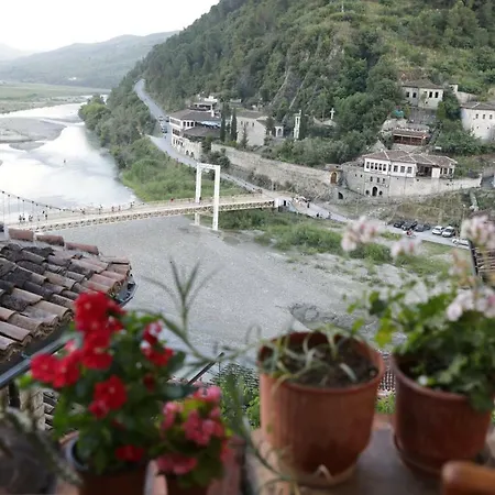 Mikel Bed & Breakfast