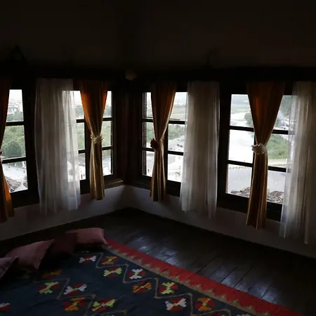 Mikel Bed & Breakfast *