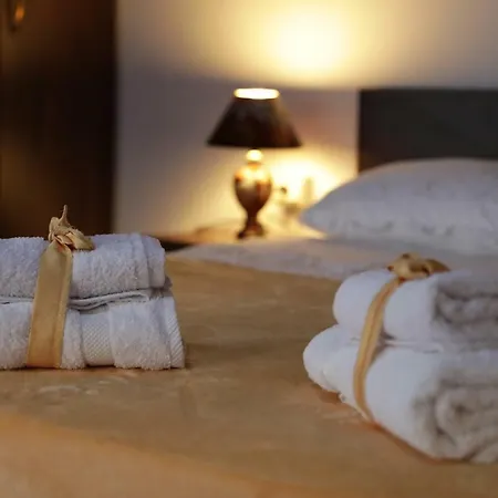 Mikel Bed and breakfast Berat