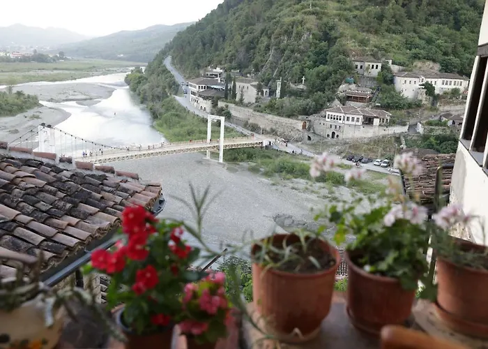 Mikel Bed & Breakfast